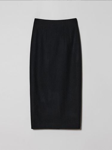 Back buttoned wool skirt (Black) - LENUEE - Modalova