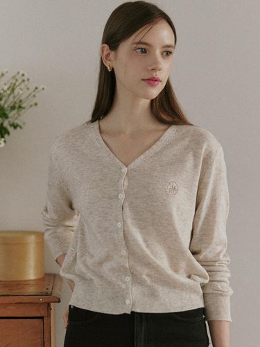 Essential Logo V - neck Cardigan - 3color - ourhope - Modalova