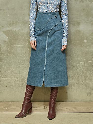 Saddle Detail Front Slit Denim Long Skirt Blue - LIE - Modalova