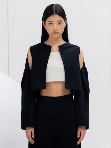 DENIM SHIRRING CROP JACKET - BLACK - EPINGLER - Modalova