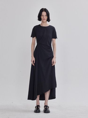 LIE Unbalanced Shirring dress Black - LIE - Modalova