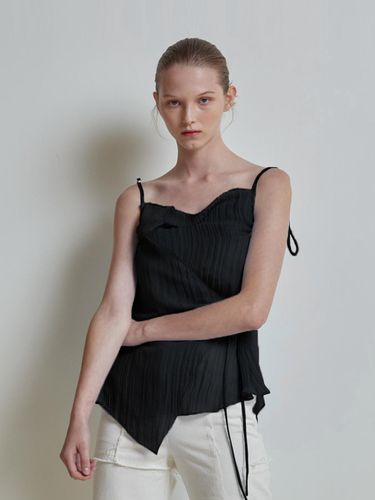 Wrap Shoulder String Sleeveless Black - LIE - Modalova