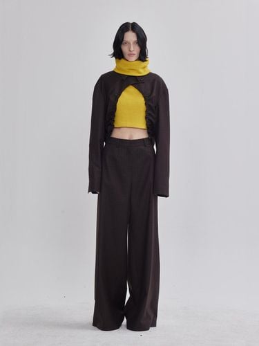 Back Pleated Detail Wide Pants Brown - LIE - Modalova