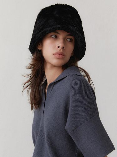 EP BUCKET HAT - FUR BLACK - EPINGLER - Modalova