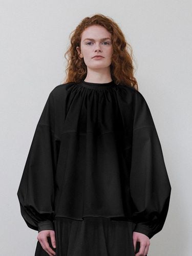 PUFF BLOUSE - BLACK - EPINGLER - Modalova