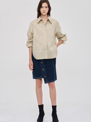 PW2E8WSH500WYG) Slit Basic Shirt - SJYP - Modalova