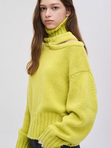 Cut-Out Neck Knitwear Pullover - SJYP - Modalova