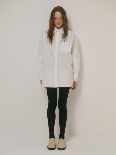 OVERSIZED DOUBLE LAYERED CUFF SHIRT_WHITE - AMIDI - Modalova