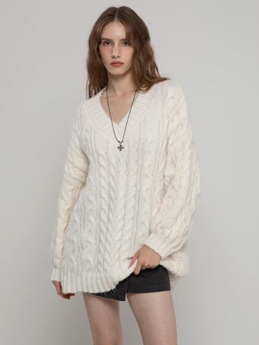 WOOL CABLE HAIRY LONG PULLOVER - MORELIKEIT - Modalova