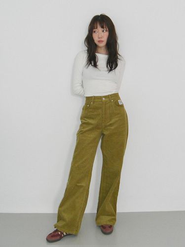 HBT High Waist Corduroy Pants (OLIVE) - HOMEBODY THINGS - Modalova