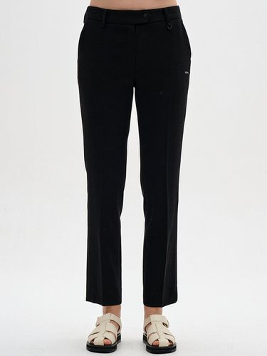 FW ] Slim Straight Pants (Black) - CLOVE - Modalova