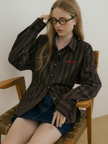 STRIPE STRING SHIRT - DARK BROWN - MORE THAN LIKE - Modalova