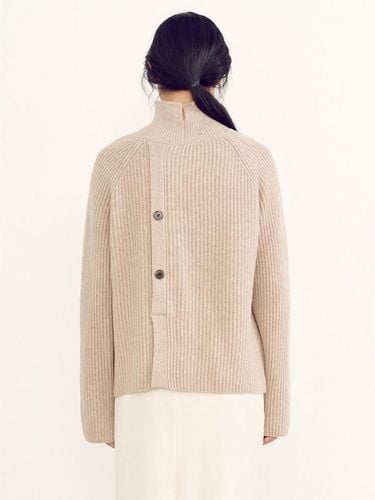 Overfit Turtleneck Knit Pullover Beige (KE4Y51M01A - kuho plus - Modalova