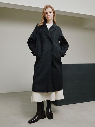 Handmade Sleeve Point Wool Coat [Charcoal]_LMOCT01 - LeftSeoul - Modalova