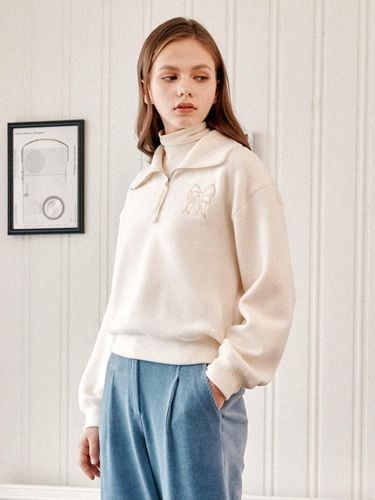 Collar Semi Zip up Patch Embroidery Sweatshirt- U1 - REETE - Modalova