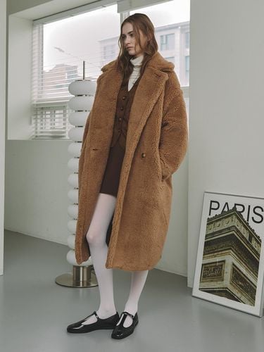 Alpaca Teddy Bear Long Coat [Light Beige] - LeftSeoul - Modalova