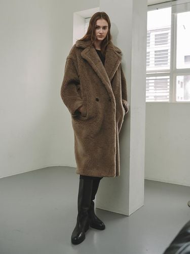 Alpaca Teddy Bear Maxi Long Coat [Khaki Brown] - LeftSeoul - Modalova