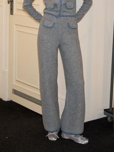 Cozy Knit Pants_ Gray - SALON DE YOHN - Modalova