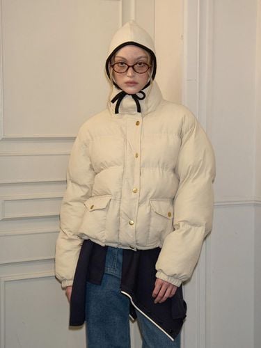 Classic Puffer Jacket_ - SALON DE YOHN - Modalova