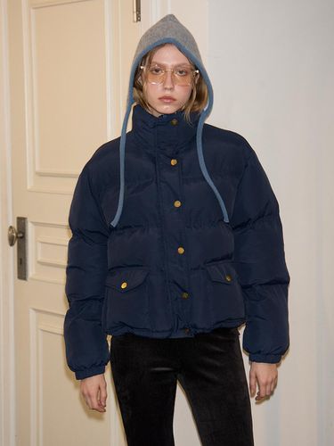 Classic Puffer Jacket_ Navy - SALON DE YOHN - Modalova