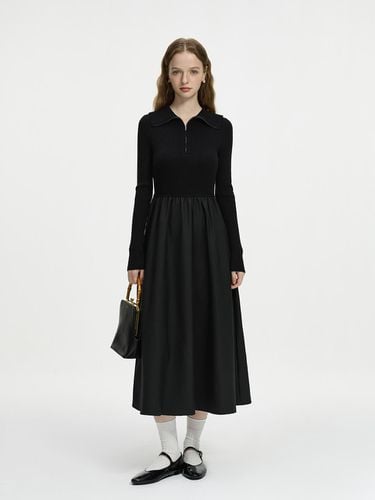 WD_Half zip-up pleated dress - We’Dee - Modalova