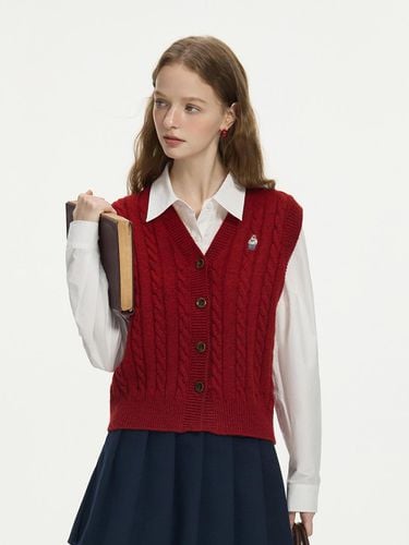 WD_Bear embroidery cable vest_RED - We’Dee - Modalova