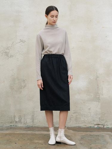 Cashmere h line skirt - charcoal - AYU - Modalova