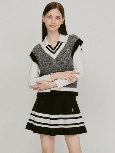 A Line Color BANDING Wool Skirt (Black)_L3C1 - NS0 - LIKK - Modalova