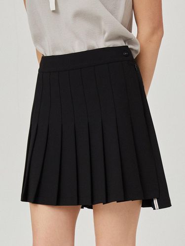 Slit Point Pleated Skirt (Black)_L4A1 - SK05C - LIKK - Modalova