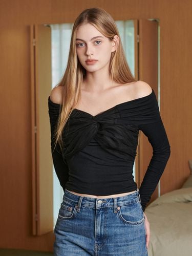 Maggie Twisted Tulle Blouse [Black] - HIBISCUS BLOOM - Modalova