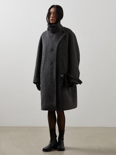 Curved Merino Wool Half Coat_GREY - emkm - Modalova