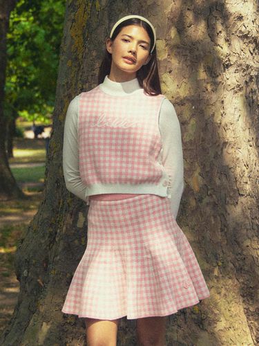 Gingham Checkered button Vest (Pink) - LIKK - Modalova