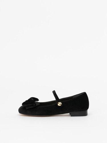 Claudine Ribbon Maryjanes in BLACK VELVET - CHAUSSURE LAPIN - Modalova