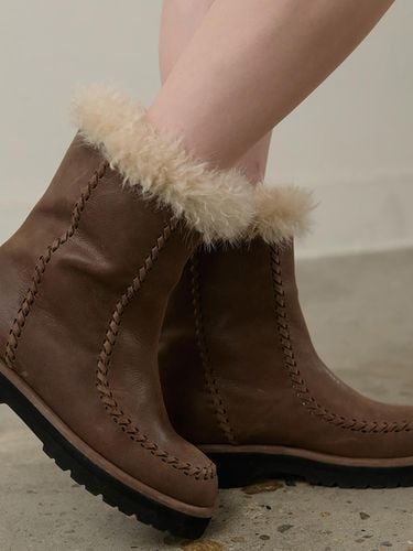 EMMA FLUFFY BOOT_MINI_TAUPE - cahaya - Modalova