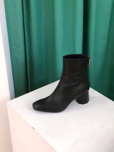 Luxe square black heel ankle boots black - jeu d`art - Modalova