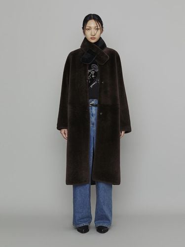 Atelier] Option Muffler Long Mustang Coat (dark b - LUCKY CHOUETTE - Modalova