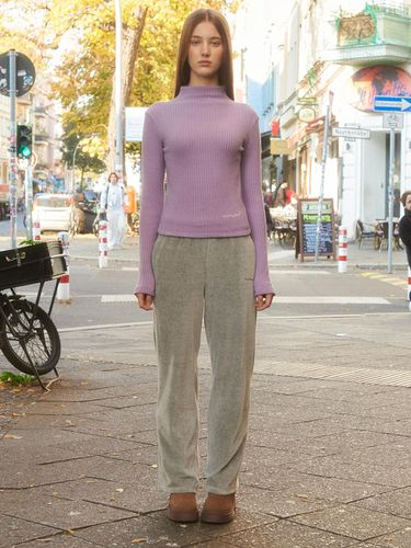 Velour track pants_grey - AARAN - Modalova