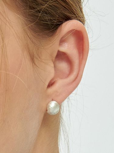 TS056 [Silver925] Matte park earrings - TOU - Modalova