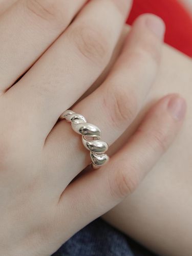 Musk Spring Ring CR1857 - TATIANA - Modalova