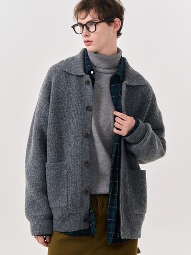 MAN Wool Hatzi Cara Cardigan [CHARCOAL] / SBD4U040 - GENERAL IDEA - Modalova