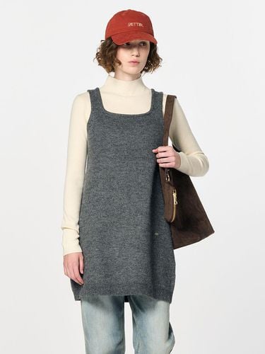 Square neck balloon knit dress [CHARCOAL] / WBD4L1 - GENERAL IDEA - Modalova