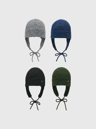 WOMAN Ear Flap Knitwear Beanie [4COL] / WBD4L91528 - GENERAL IDEA - Modalova