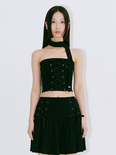 LACE UP SCARF TUBE TOP_BLACK - NIIER NOR - Modalova