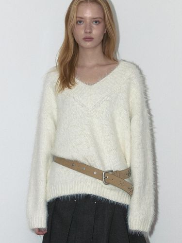 ANGEL V NECK KNIT (IVORY) - ASURA - Modalova