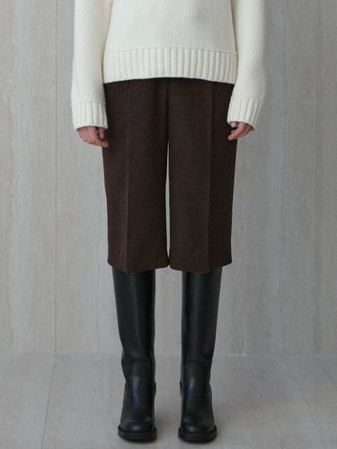 Brushed wool bermuda pants (brown) - LE - Modalova