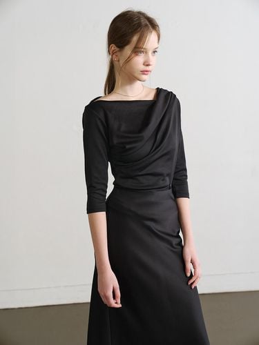 Lautre Black Draped Off T shirts - L’autre de min - Modalova