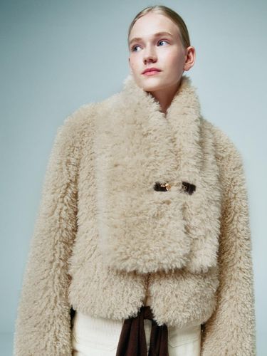 Muffler Set Eco Fur Cropped Jacket (MAEDJK12MBE) - marieclaire - Modalova