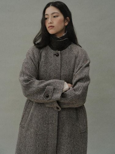 Wool herringbone balmacaan coat (brown) - blank03 - Modalova