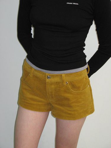 CORDUROY MICRO SHORTS_MUSTARD - CRANK - Modalova