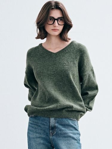 CLASSIC V NECK PULLOVER KNIT_CLASSIC KHAKI - YAN13 - Modalova